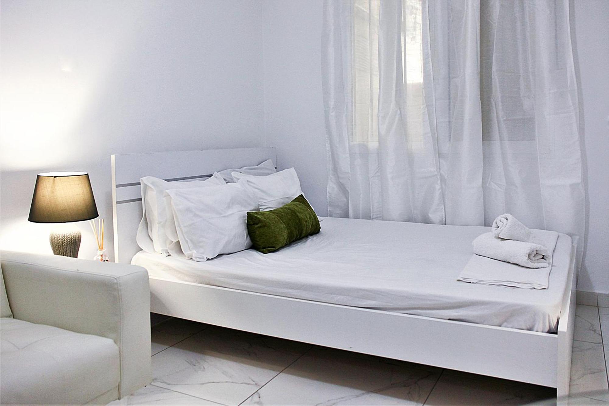 White Apartment/Kolwnaki/100Mbps/Wifi Aten Exteriör bild
